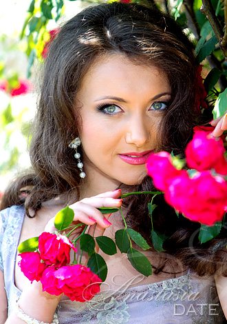 Picture Ukrainian exotic woman: Olga from Odessa, 34 yo, hair color ...
